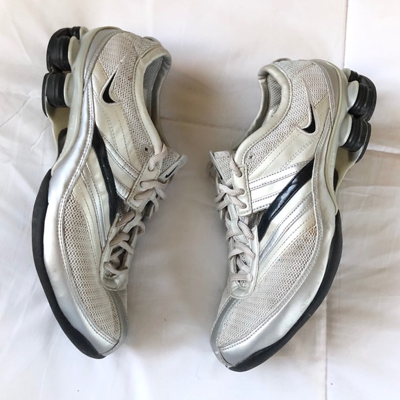 nike classic retro
